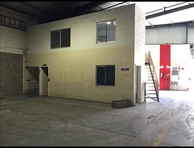 2,700M² FACTORY TO LET IN BEACONVALE